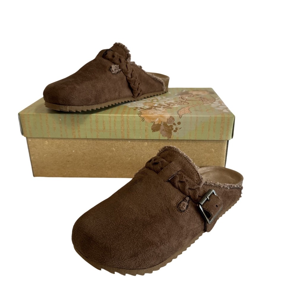 Very G Iris Tan Suede Braided Buckle Clog‎ Mule Shoes Size 6